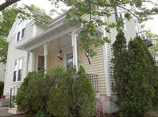 574 Power Rd APT 1, Pawtucket, RI 02860