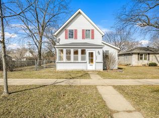 335 6th Ave W, Shakopee, MN 55379