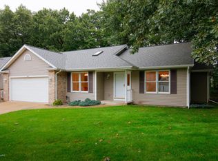 9627 Sebring Dr, Portage, MI 49002