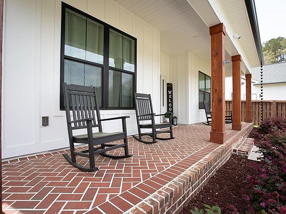 2nd image of 3395 Mariana Oaks Dr