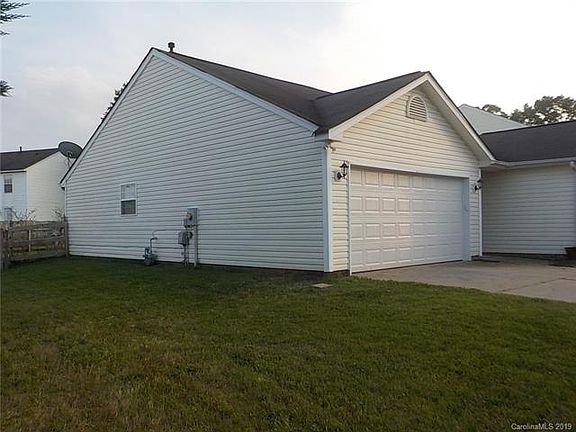 2nd image of 4717 Pickford Ct #157