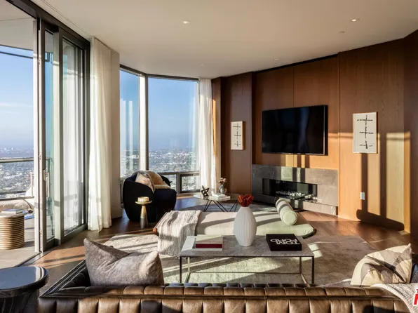 211 W Elm Ct #3A, Los Angeles, CA 90067