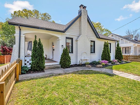 2nd image of 2026 Greenwood Ave