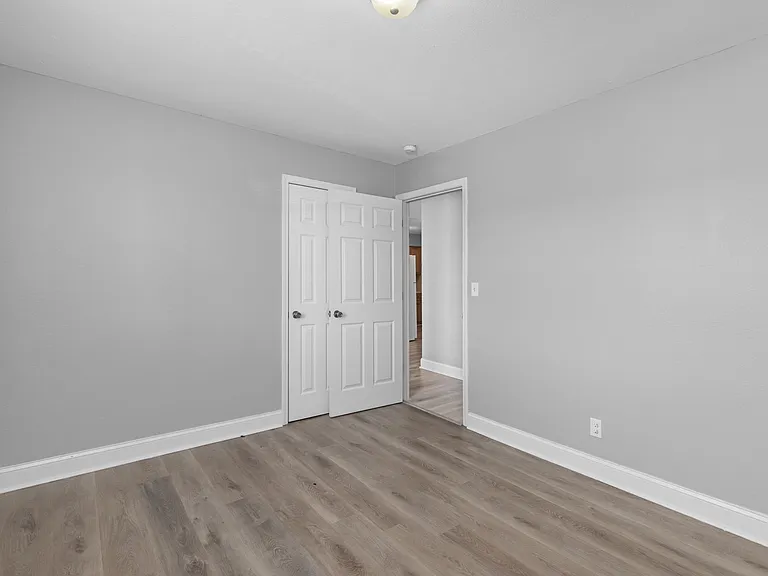 410 Manor Dr #C4 — Photo 7