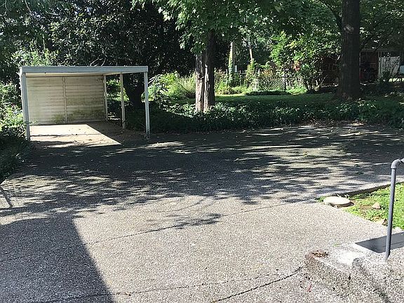 Patio/turnaround/carport