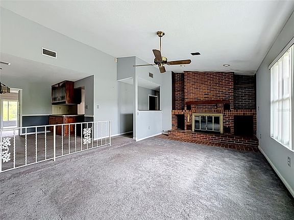 4th image of 629 ORANGE VALLEY CIRCLE