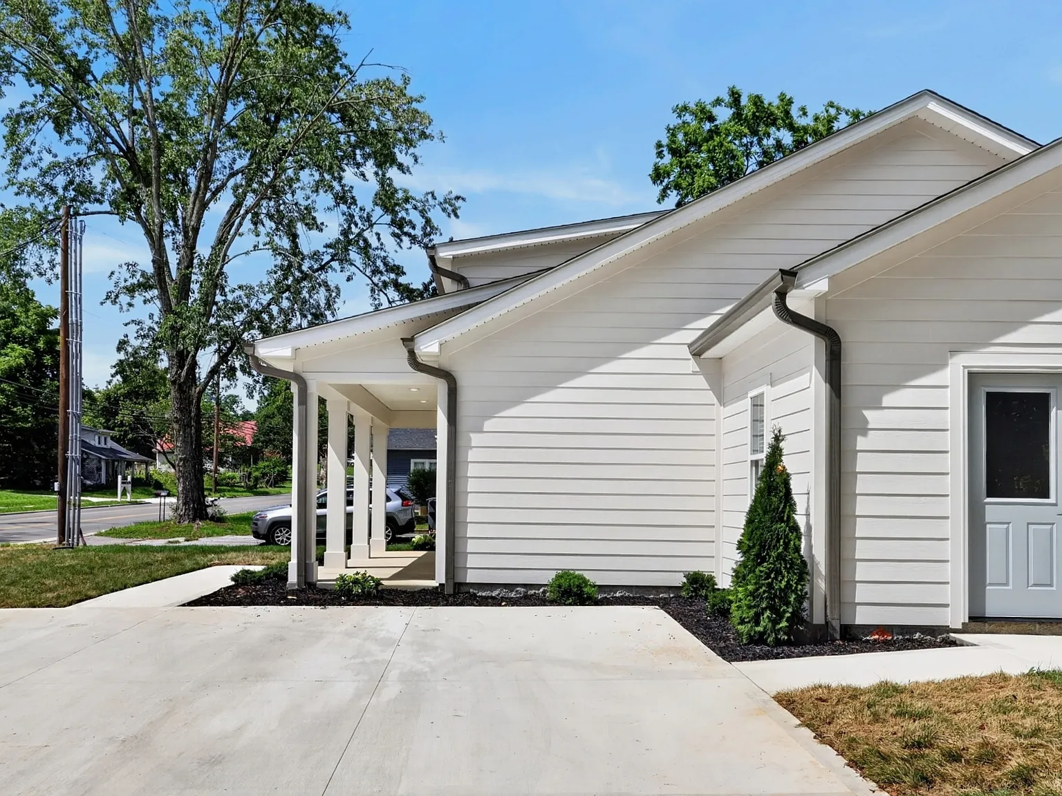 3 bed, 1680 sqft, $2,300 — Photo 4