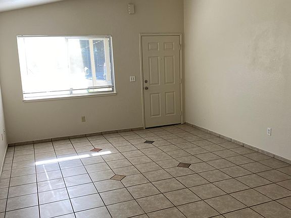 2nd image of 6236 Mariposa Ave