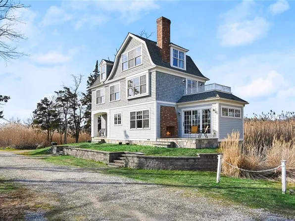 22 Flower Avenue, Madison, CT 06443