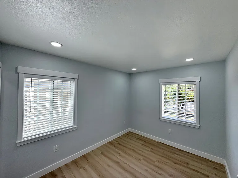3502 Nyeland Ave — Photo 7