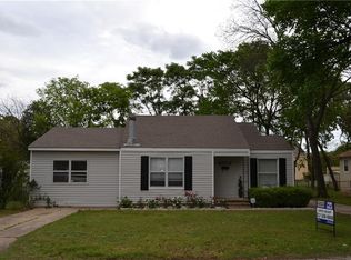 2012 Glenda Ave, Haltom City, TX 76111