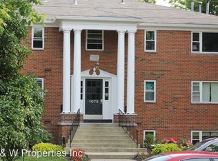 1075 Bryden Rd APT 1D, Columbus, OH 43205