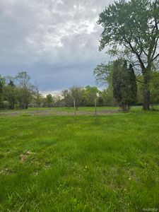 Glendale St, Burton, MI, 48509