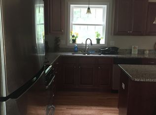 11 Wendover Rd, Worcester, MA 01606