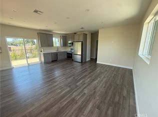 15362 1/2 Valerio St #1/2, Van Nuys, CA 91406