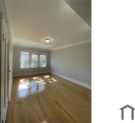 5th image of 2824 W 64th St #2C