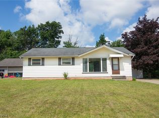 17826 Ash Dr, Strongsville, OH
