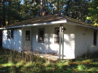 2269 Central Rd, Muskegon, MI 49445