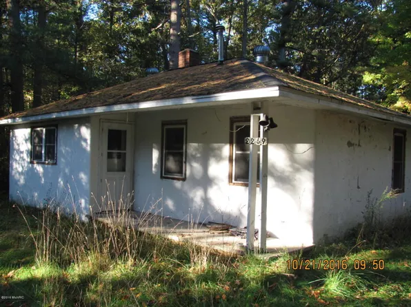 2269 Central Rd, Muskegon, MI 49445