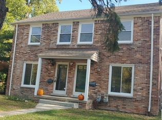 242 Alter Rd, Detroit, MI 48215