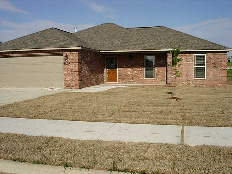 1st image of 1901 Messick Ct