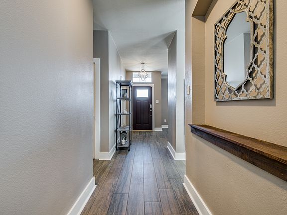 4th image of 4573 Highridge Dr