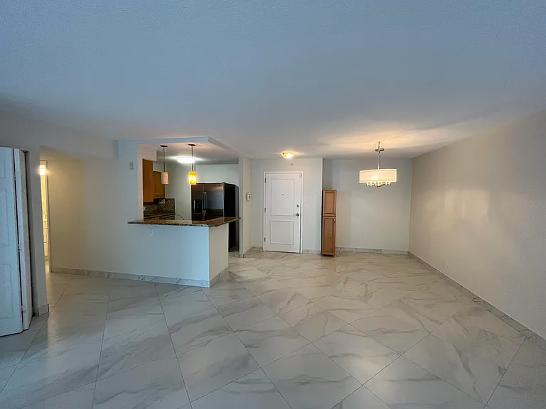 1000 Spanish River Rd #1F — Photo 10
