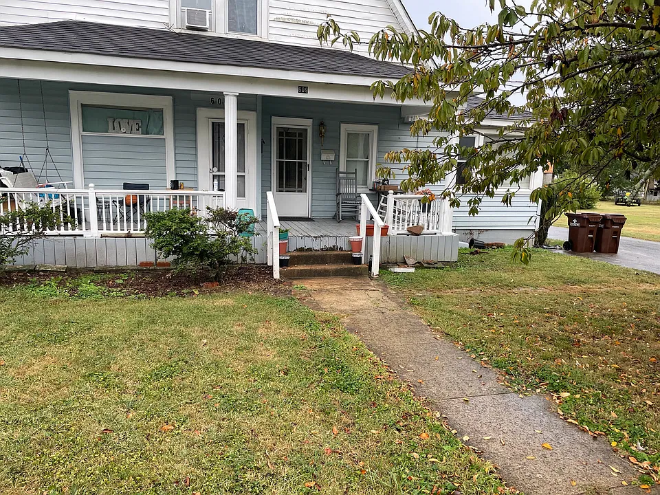 609 E Mount Vernon St #1