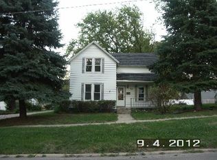 604 Adams St, Ottawa, IL 61350
