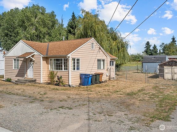 5th image of 8035 S Sheridan Street
