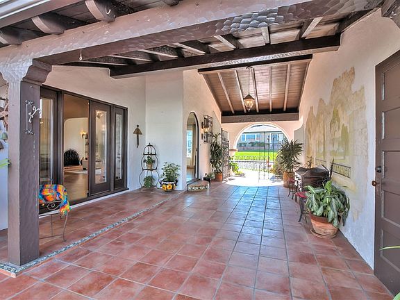 5th image of 3738 Amaryllis Dr