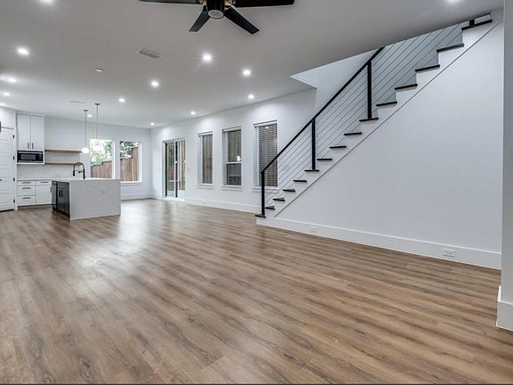 4th image of 2343 Hondo Ave