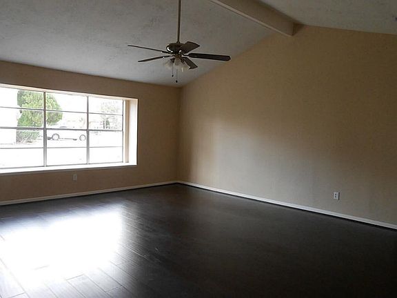 5th image of 17102 Bougainvilla Ln
