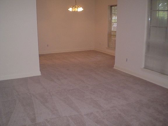 3rd image of 1413 Mearns Meadow Blvd