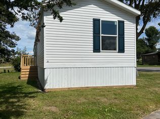 5900 Osage Rd #43, Waterloo, IA 50703