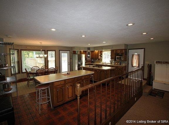 3rd image of 6418 Zollman Rd