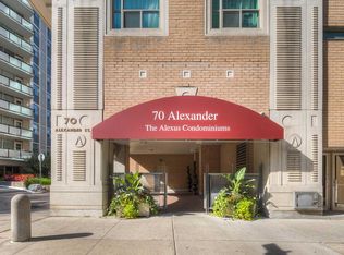 70 Alexander St #111, Toronto, ON M4Y3B6