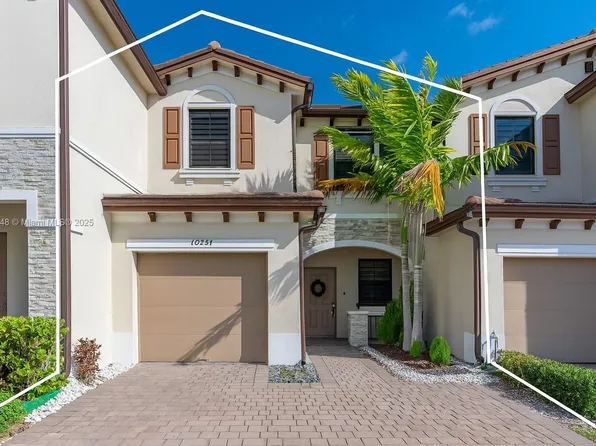 10237 SW 228th Ter, Miami, FL 33190