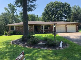 1400 Brookdale Dr, Evansville, IN 47720