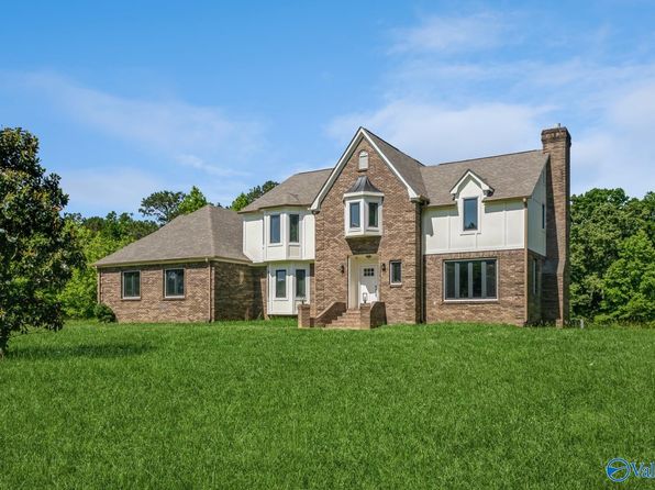 998 Kirk Rd, Rainsville, AL 35986
