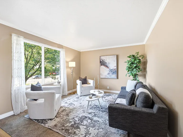 Entry way living space