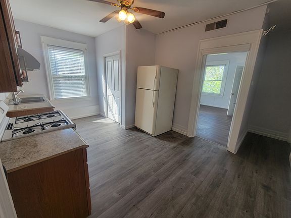 5th image of 104-108 Madison St #104-3
