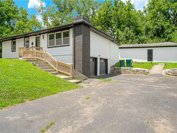 3910 Sewell Ave, Kansas City, KS 66104