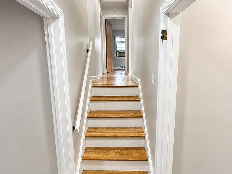 22 Springbrook Rd — Photo 15