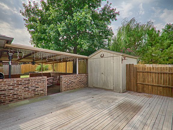 5th image of 4928 Smoking Oaks Dr.