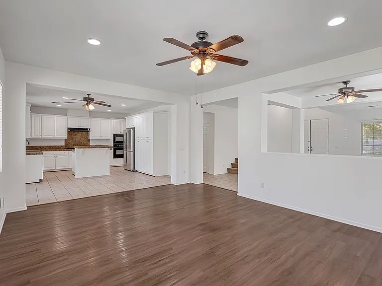 4731 W Avenue J4 — Photo 6