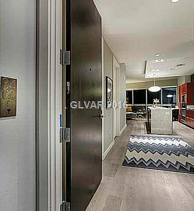3rd image of 4471 Dean Martin Dr Unit 3400