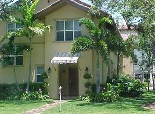 465 Menendez Ave #5, Coral Gables, FL 33146