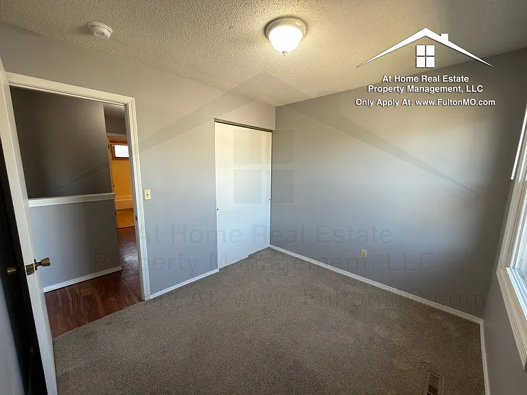 1904 Springdale Ct — Photo 22