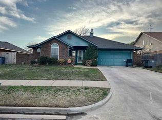 1419 SE Hillcrest Ave, Lawton, OK 73501